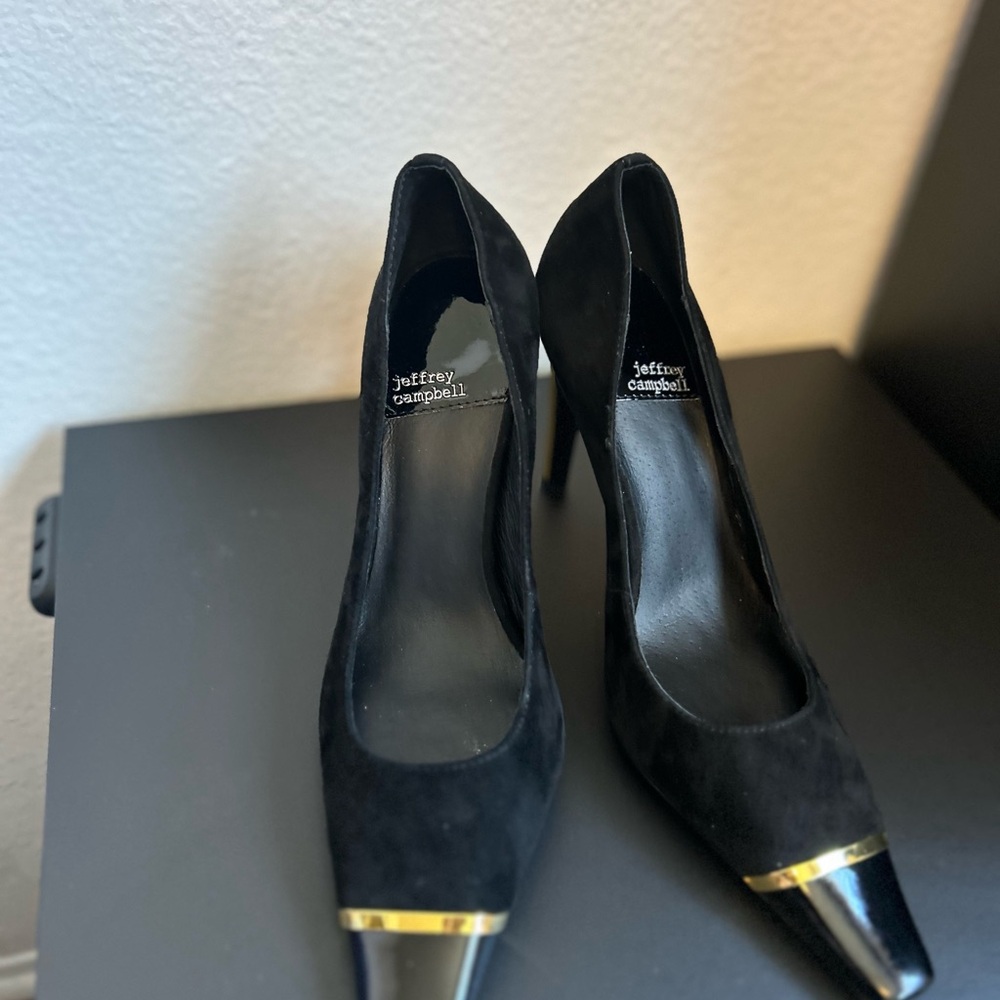 Jeffrey Campbell Conspiracy Cap Toe Pump Metallic Gold Black Suede Size 7.5 - Picture 7 of 10